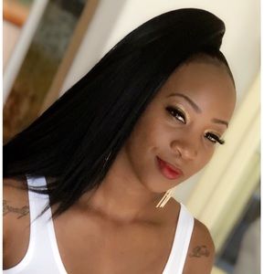 Meet your Posher, Jen